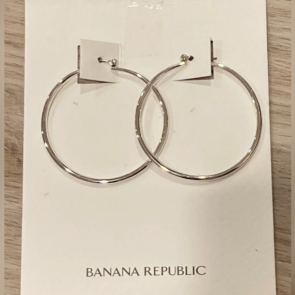 Banana Republic Classic Silver Hoop Earrings